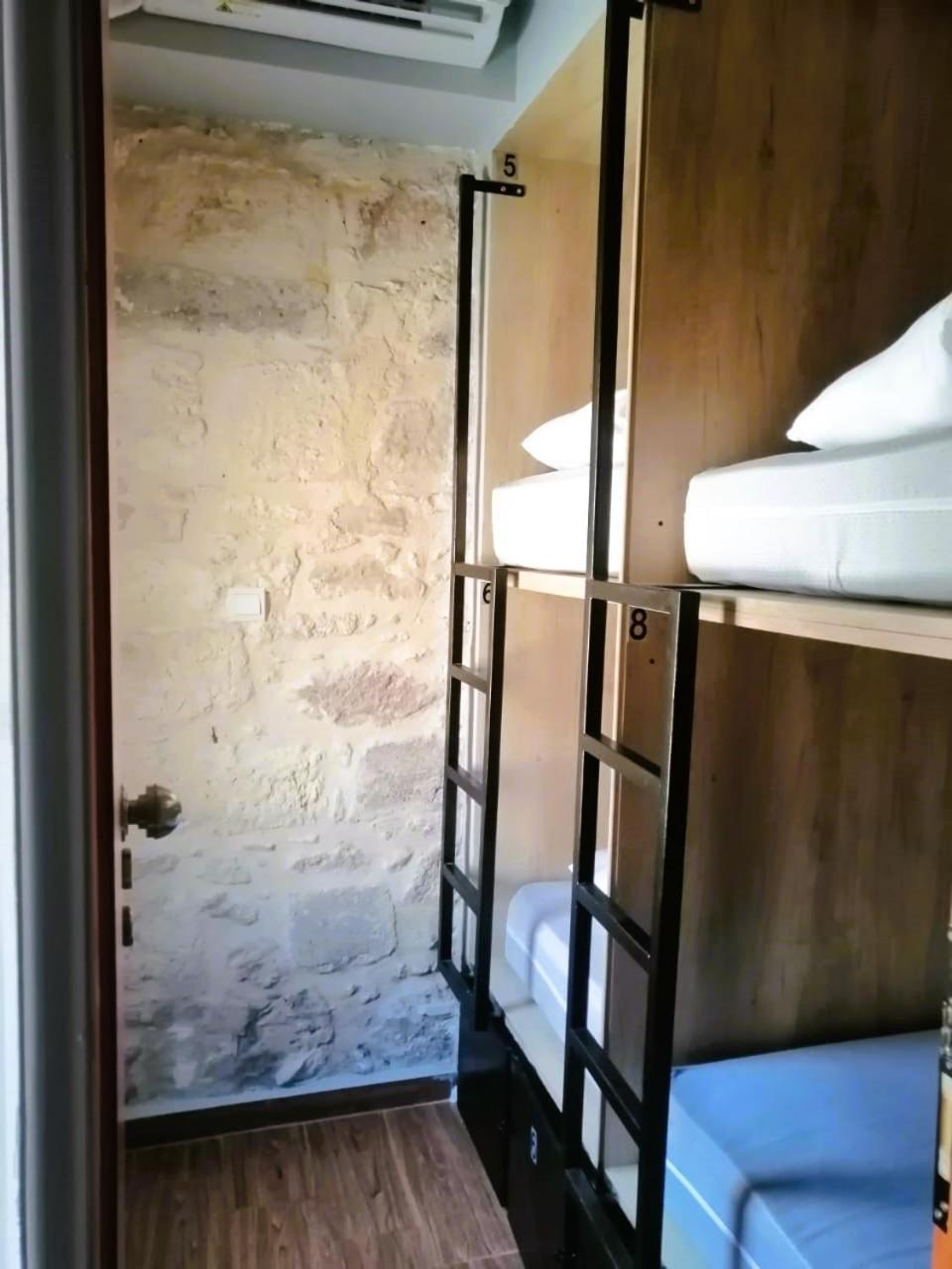 Hippie City Hostel Chania  Luaran gambar